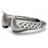 Lamdia Titanio Akaru