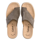 0.3700 Toe-Loop Slip On