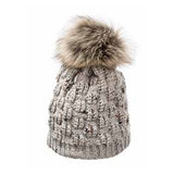 Beanie Pom